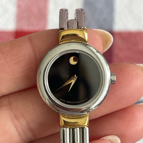 Movado Swiss Made Ladies Watch - Picture 7 of 7
